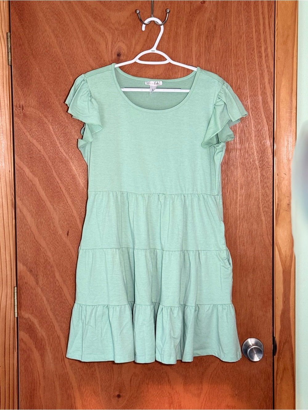 Casual Tiered Ruffle Sleeve Dress in Mint Green